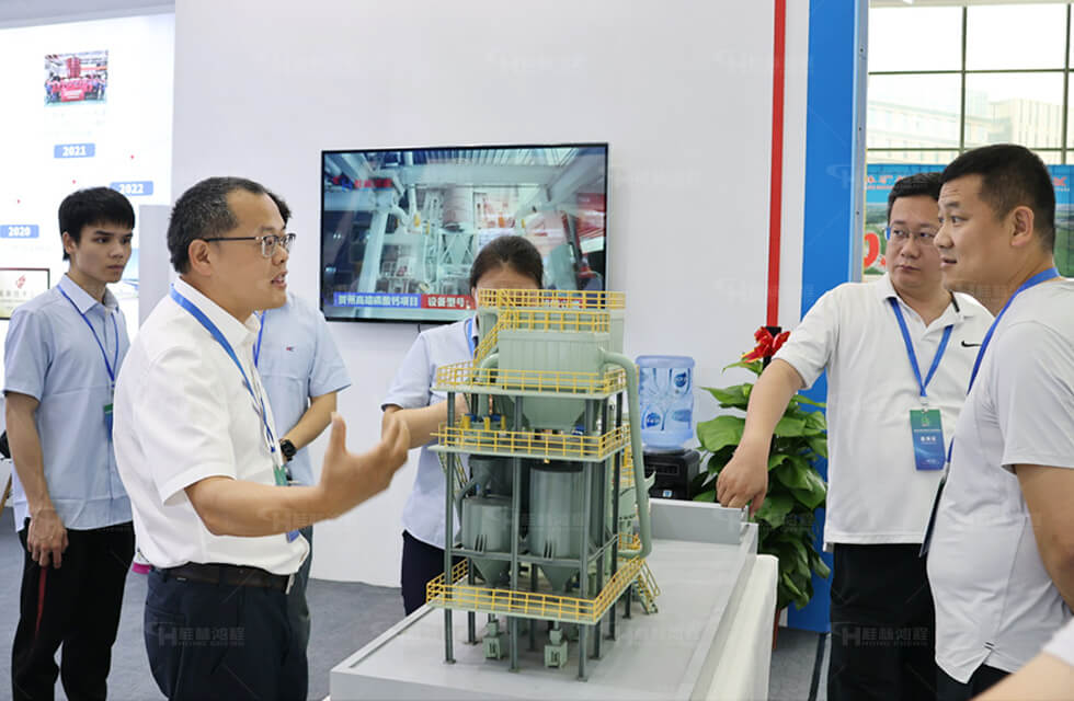 Hongcheng Grinding Mill boosts Hezhou calcium industry